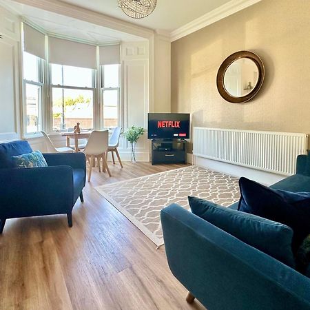 דירות יורק Clifford'S Reach At Bluebridge Court With Free Parking מראה חיצוני תמונה